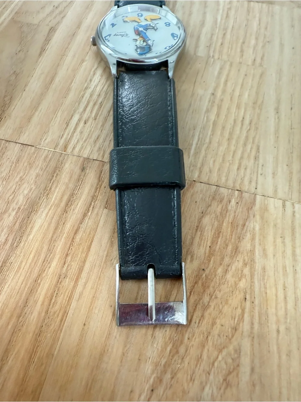 Disney parks moving arms Donald duck watch NEW BATTERY